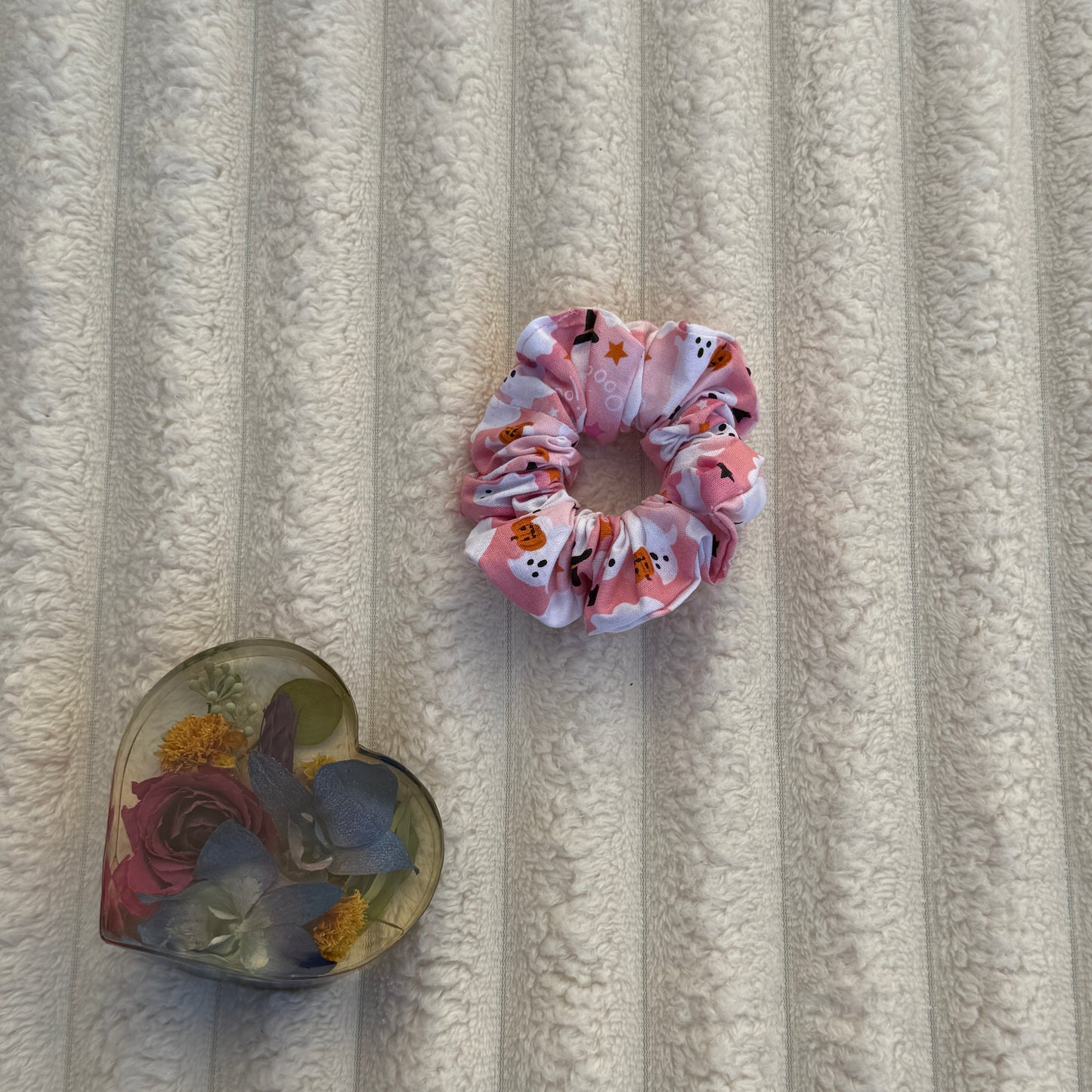 Pink Halloween Ghost Scrunchie (Medium)