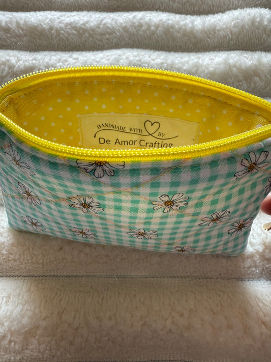 White Daisies Coin Purse