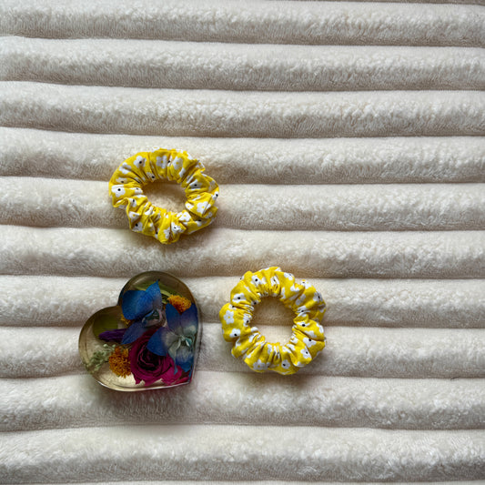 Yellow Floral Scrunchie (Mini)