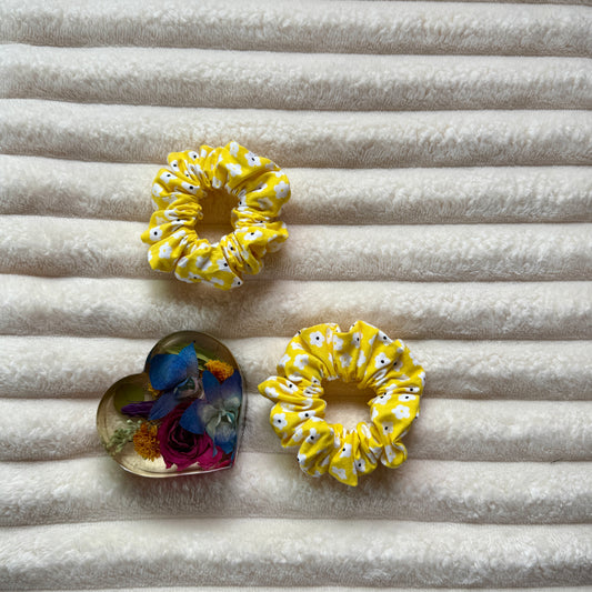 Yellow Floral Scrunchie (Medium)