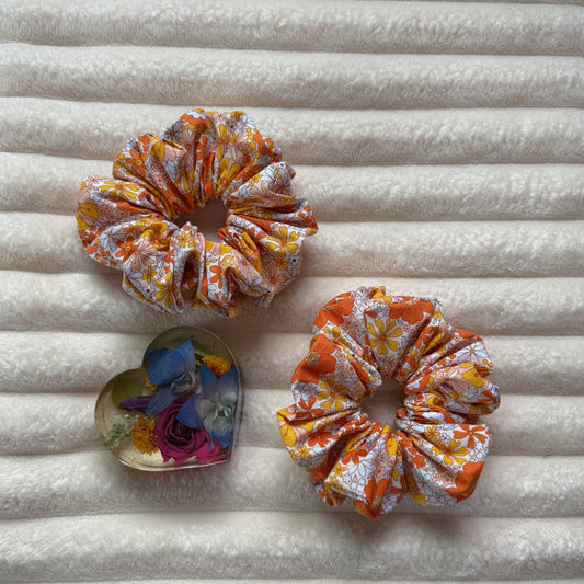 Groovy Floral Scrunchie (Large)