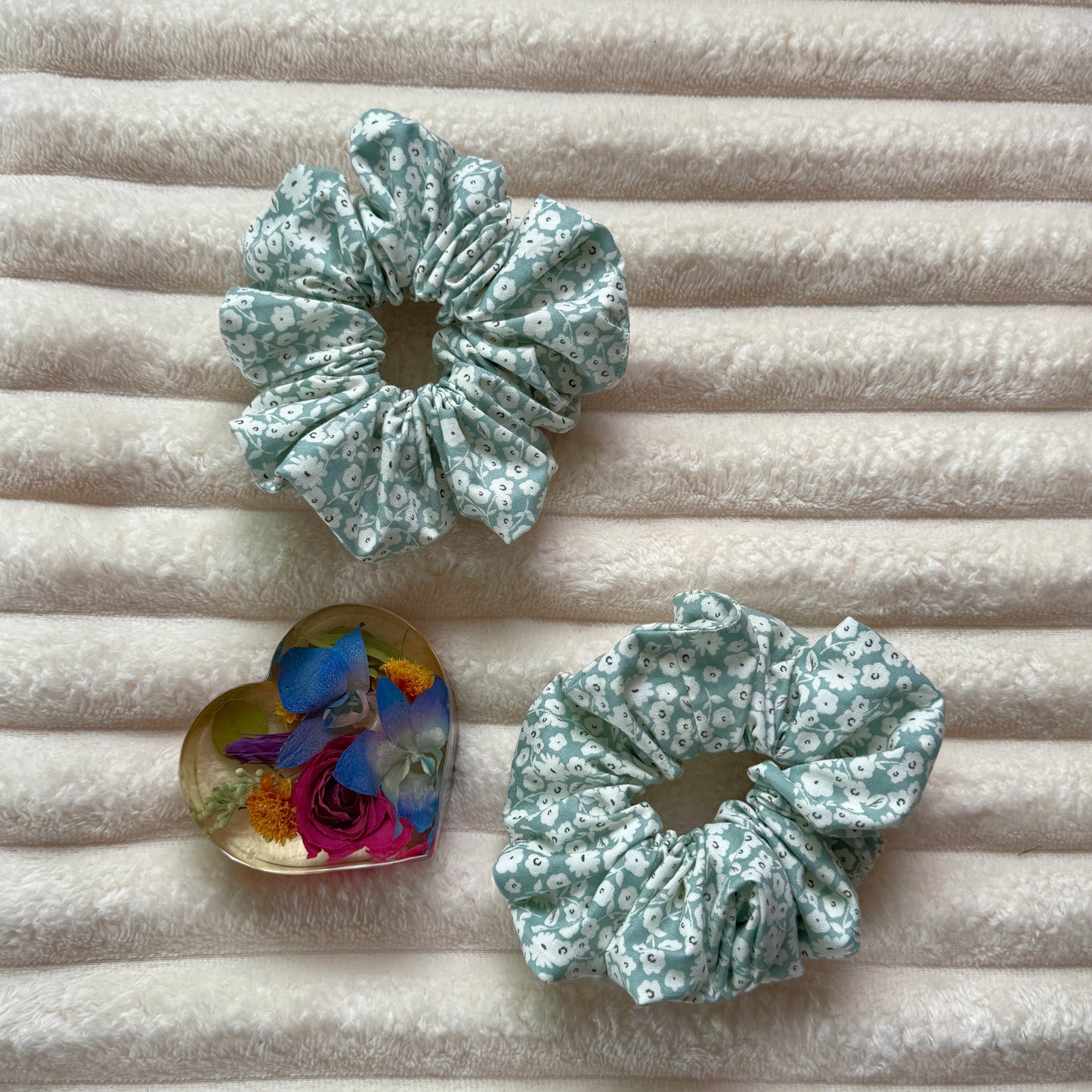 Grey Sage Multi-Floral Scrunchie (Large)