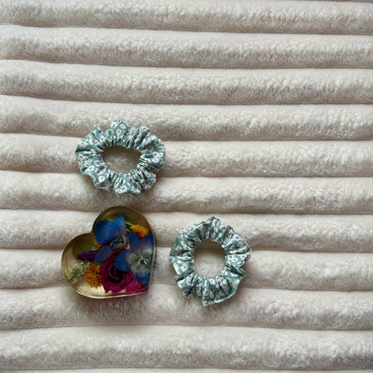 Grey Sage Floral Scrunchie (Mini)