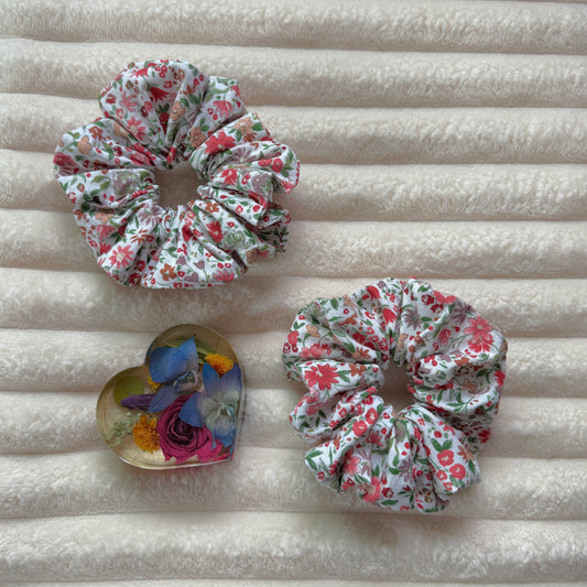 Sunrise Multi-Floral Scrunchie (Large)