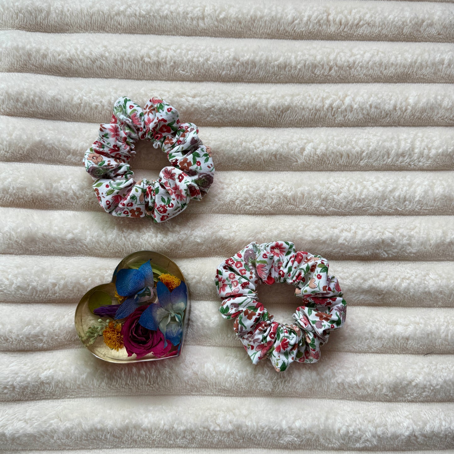 Sunrise Multi-Floral Scrunchie (Medium)