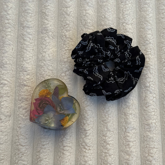 Black Bat Scrunchie (Large)