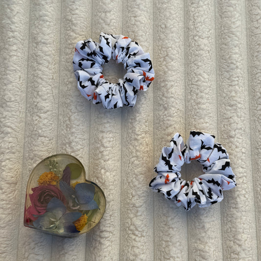 White Bats Scrunchie (Medium)