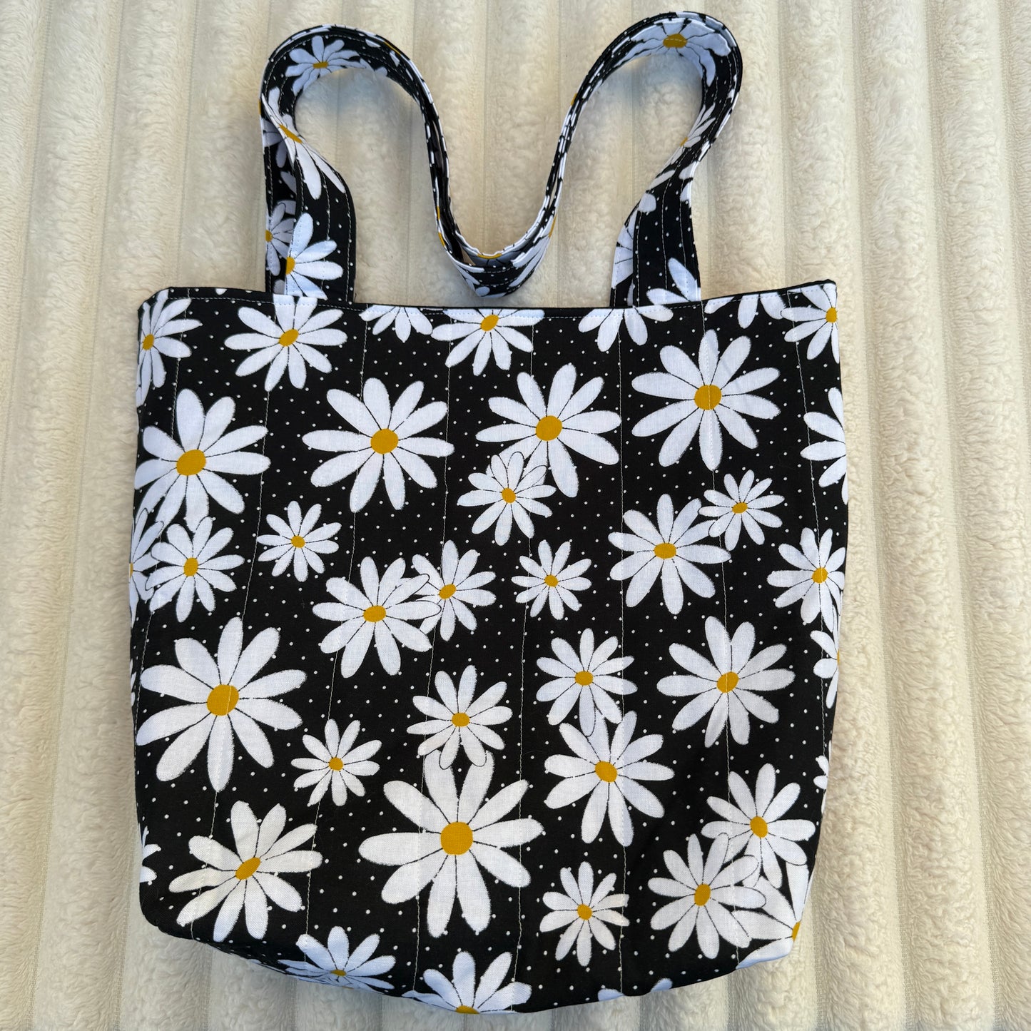 Large Daisy Quilted Tote Bag